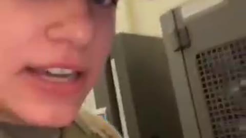US Army Soldier Exposes chips from Vaccine 💉