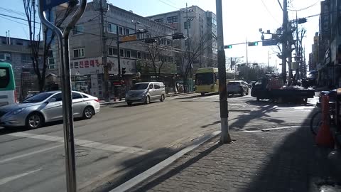 Đón xe bus korea