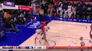 Zion Williamson Soars for Monster Lob Dunk! Pelicans vs. Pistons