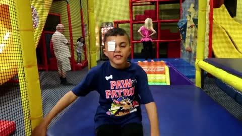 Birthday party indoor playground kids fun - Zack is 3 ! Family vlog video