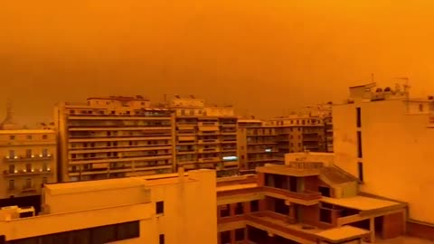 Atene tempesta di sabbia del Sahara