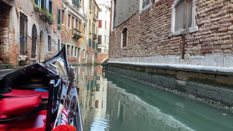 Gondola Venice Italy Water Architecture