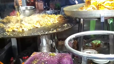 famous Fish Kata-Kat at Street Food of Karachi Pakistan