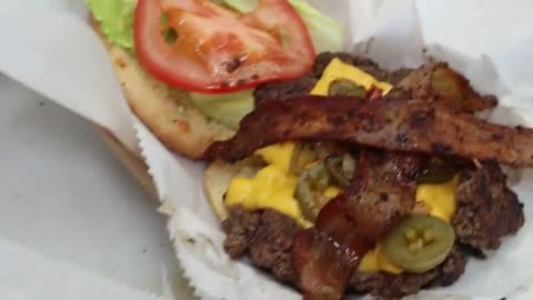 American Street Food - Food Truck (Bacon Cheese burger .Chili Dogs. Philly)