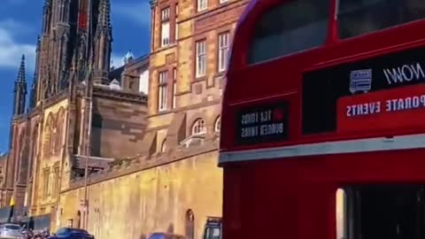 Take you to feel the romance of "Edinburgh" British style