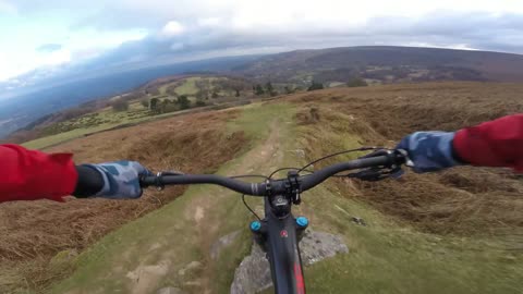 POV of Blorenge weather station to cattle grid 27 02 23