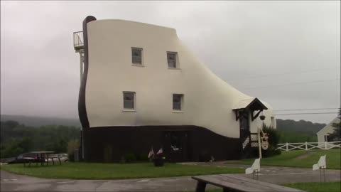 A Visit to the Hanes Shoe House York, PA