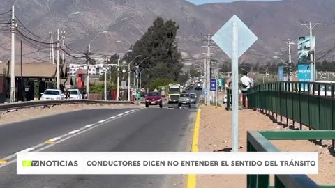 CONDUCTORES MOLESTOS EN AVENIDA WALDO ALCALDE