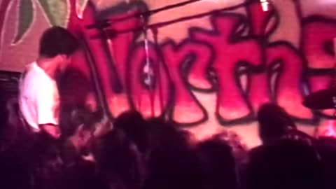 New Footage Nirvana October 11 1990 terrawav.com Dave Grohl 1st show with Nirvana