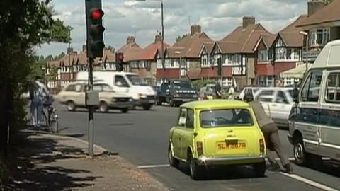 Traffic Lights | Mr. Bean Official