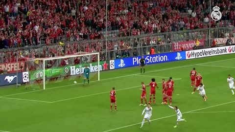 GOALS AND HIGHLIGHTS | Bayern 0-4 Real Madrid | Champions League