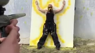 Perfect Outline with Paintballs