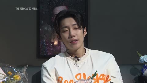 Jay Park shares the inspiration for his garlic-shaped light stick