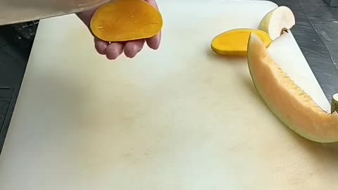 Best fruit design asmr satisfying video of fruit cutting