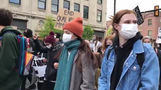 Protests Begin in Columbus Over the Death of Knife-Wielding Ma'Khia Bryant