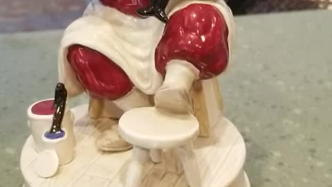 Porcelain Santa Clause is Coming To Town Vtg Music Box Otagirl Gibson Greetings