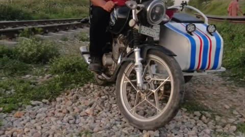 Motorcycle sidecar adventures: #motorcyclesidecar #shorts #youtubeshorts #sidecar #indaddyssidecar