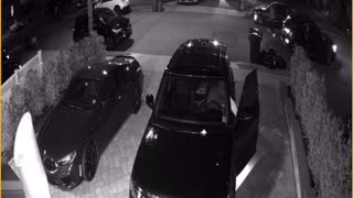 Thieves trying to take my range rover