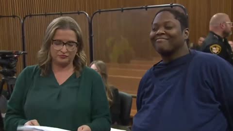 Accused Murderer Of A 3 Year Old Boy Smiles And Giggles In Court