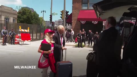Peter Navarro arrives at RNC after being released from prison