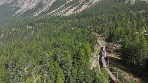 Beautiful Relaxing Music, Peaceful "Swiss Alps Scenic Train"
