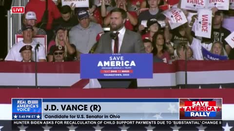 J.D. Vance BLASTS the Democrats’ plan to force electric cars on the American people