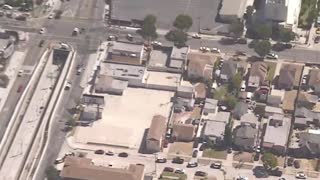 Police Chase Carjacking & Murder Suspects, 3 Person Foot Bail In South LA