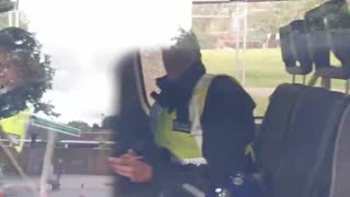 Met-UK-Police Caught Without Masks During Lockdown 2021