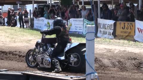 v8 bike drags