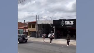 Passive Dancer exposes all his talent on some street in Brazil to promote car workshop services