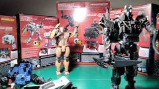 Scourge versus Ratchet Ironhide Mirage crosshairs and cheetor