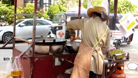 Cambodian street food, best Cambodian street food, and street food