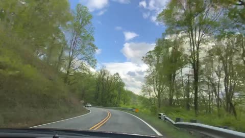 NW NC Dashcam #1 Drive to Walmart from The Treehouse Yancey/Mitchell Counties