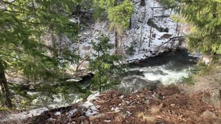 Canyon Hiking – Whychus Creek – Central Oregon