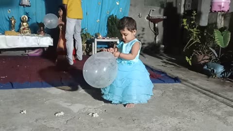 Hold the balloon