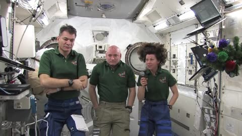 Expedition 26 Crew Gives Media Update on Mission