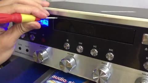 Video to open the CD door for CD players