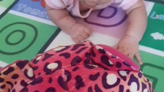 BABY "TUMMY TIME"