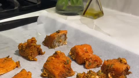 "Spice Up Your Taste Buds: Irresistible Tandoori Salmon Bites for a Flavorful Delight!"