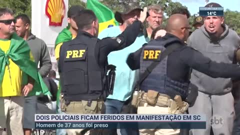 Manifestantes bolsonaristas atacam viaturas no Pará | SBT Brasil (07/11/22)