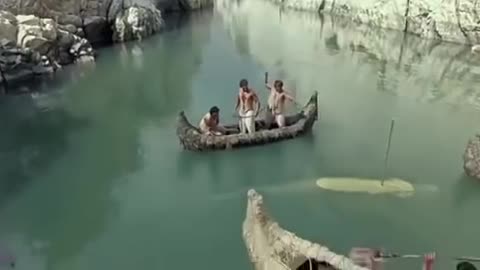 The Indian movie, Mohan jo dharo,,men and crocodile fight