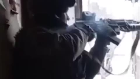 Ukrainian soldier narrowly avoids flying bullet