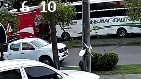 Video accidente de un motociclista en Barrancabermeja