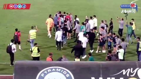 حسين الشحات يصفع الشيبي على وجهه عقب مباراة الأهلي وبيراميدز