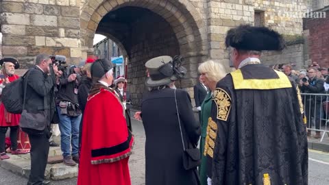27_King Charles and Camilla nearly hit with eggs on walkabout in York