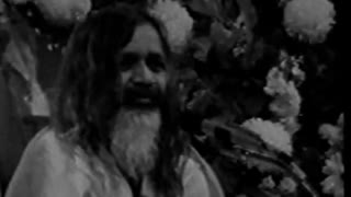 Maharishi Mahesh Yogi - God Consciousness