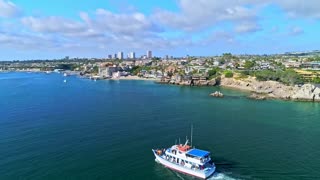 Vibrant Beach Living in Corona Del Mar, California