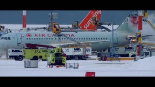 Spectacular Heavy SNOW Arrivals, Departures | Plane Spotting