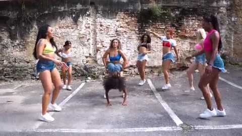 💚Brazilian Funk Dance - the beautiful Brazilian girls dancing to a hit of the moment in Brazil