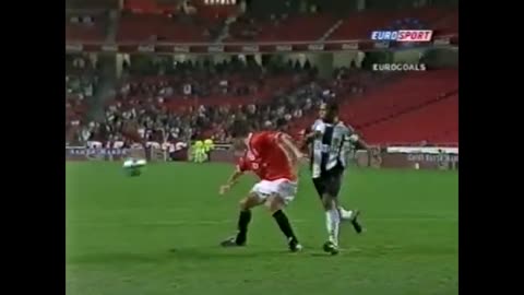 Benfica vs Nacional (Portugal Primeira Liga 2004/2005)